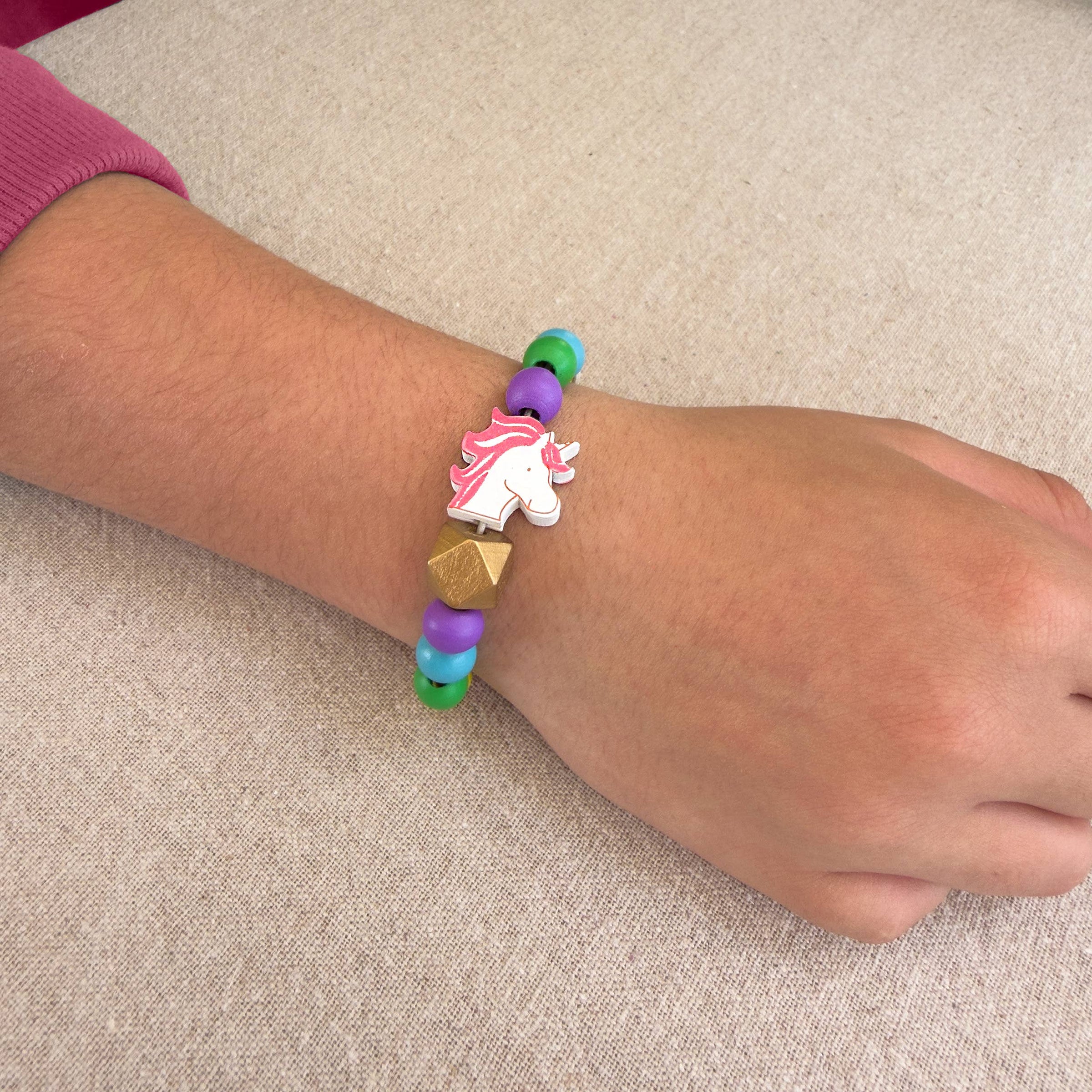 Bracelet Making Kit: Unicorn Love