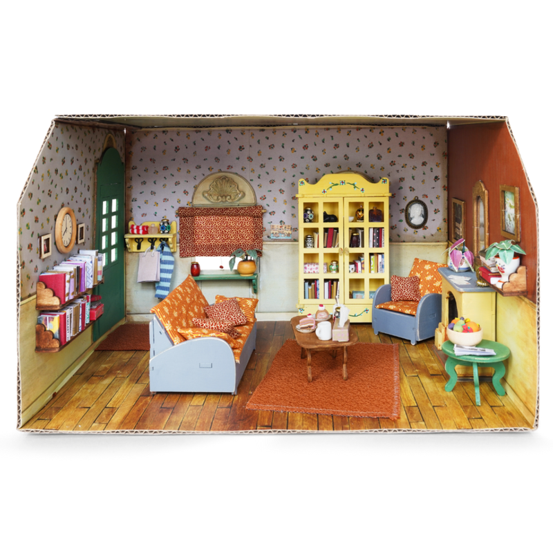 Mouse Mansion: Cardboard Room - Living Room