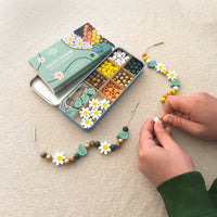 Bead Kit: Daisy Bracelet - Tales for Tadpoles