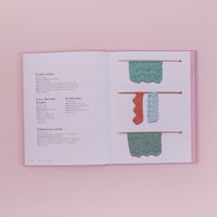 Laura Valfort: 200 Knit Stitches - Tales for Tadpoles