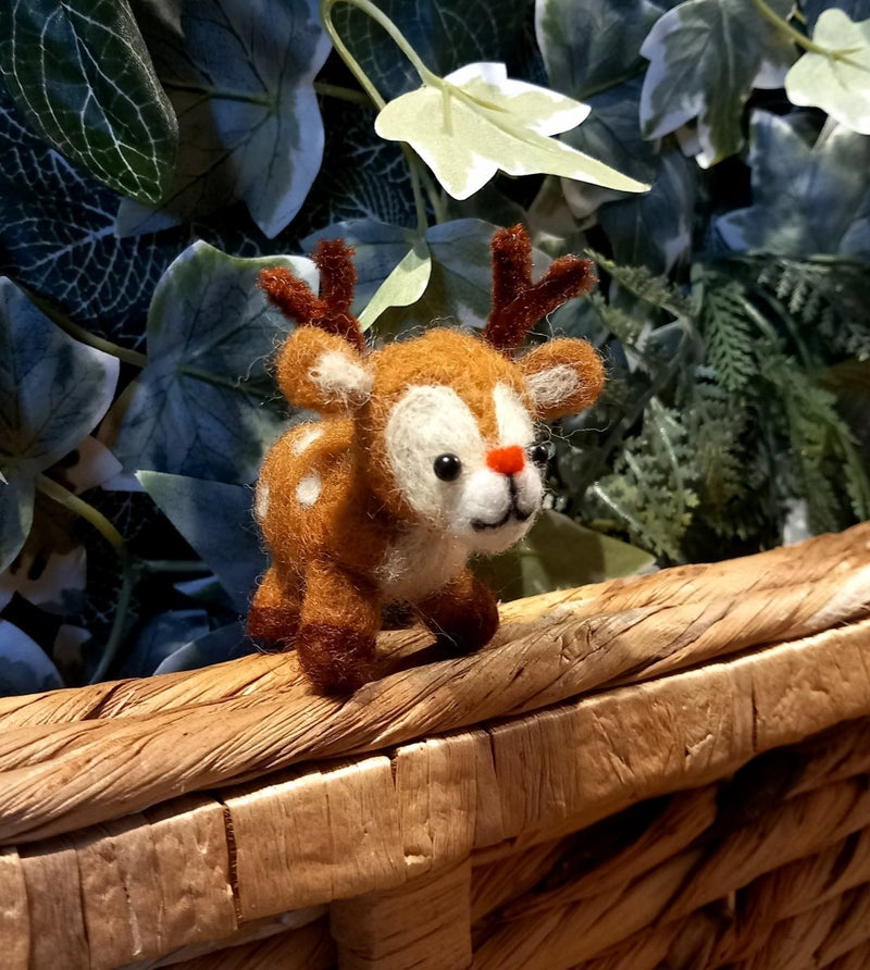 Needle Felting Workshop with Jenni Kilgallon: 19th December 5pm - 3D Reindeer - Tales for Tadpoles