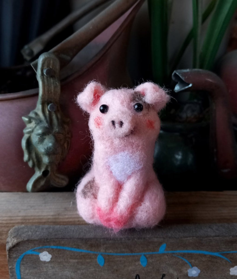 Needle Felting Workshop with Jenni Kilgallon: 26th Oct 10.30am - 3D Pigs - Tales for Tadpoles