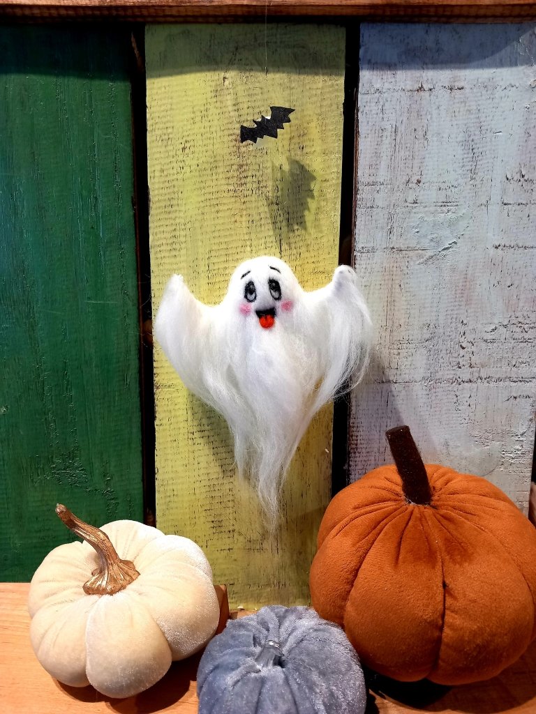 Needle Felting Workshop with Jenni Kilgallon: 30th Oct 5pm - Ghosts - Tales for Tadpoles