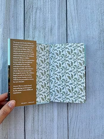 Nina Bawden: Carrie's War - Tales for Tadpoles