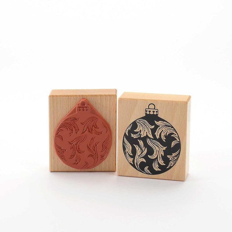 Stamp: Christmas Ornament With Leaf Ornament - Tales for Tadpoles