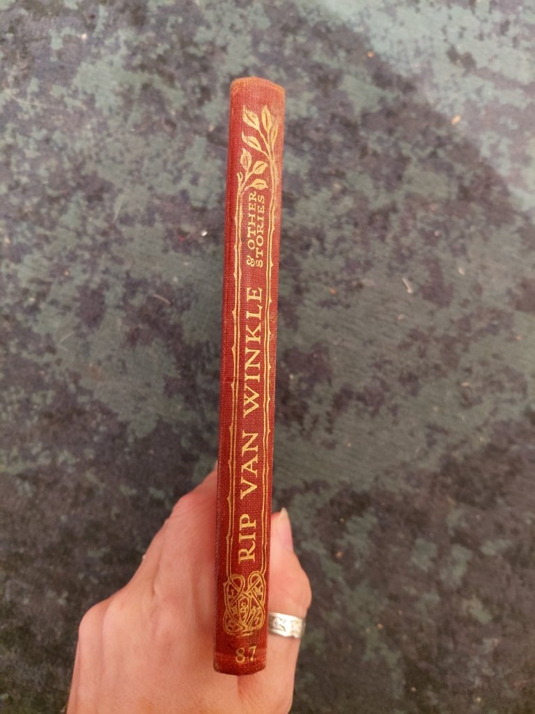 Washington Irving: Rip Van Winkle and Other Stories - Tales for Tadpoles